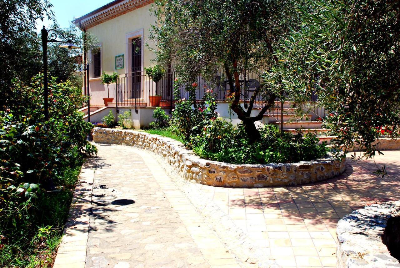 Agriturismo Casacchella Марина-ді-Сібарі Екстер'єр фото